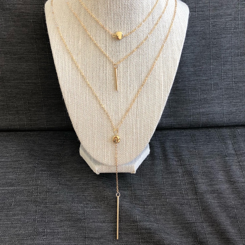 3 Layers Fashion Necklace - Picture 2 of 4